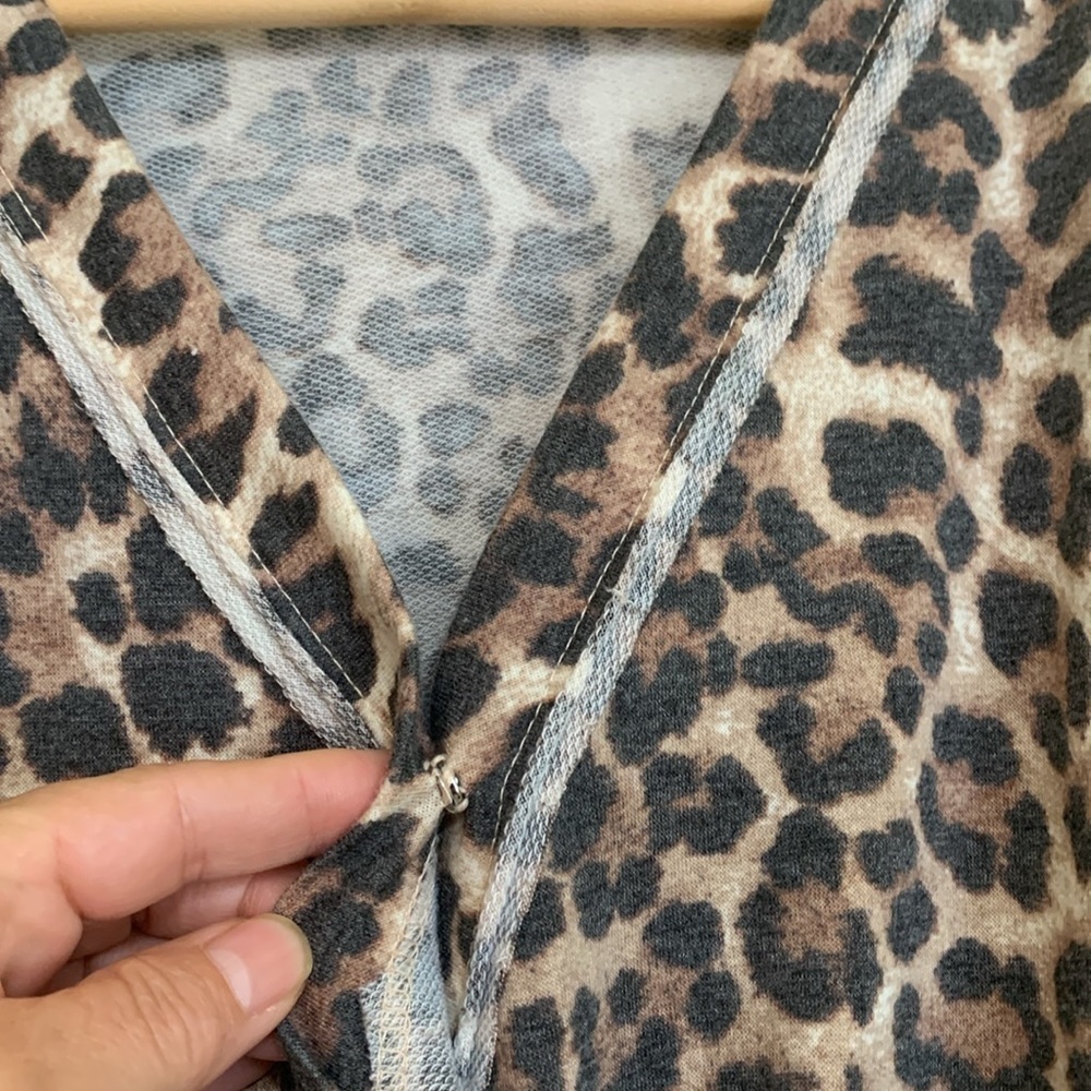 Ella Blue Leopard Relaxed Fit Loungewear Comfy Kimono One Piece Romper Shorts S - Picture 11 of 17